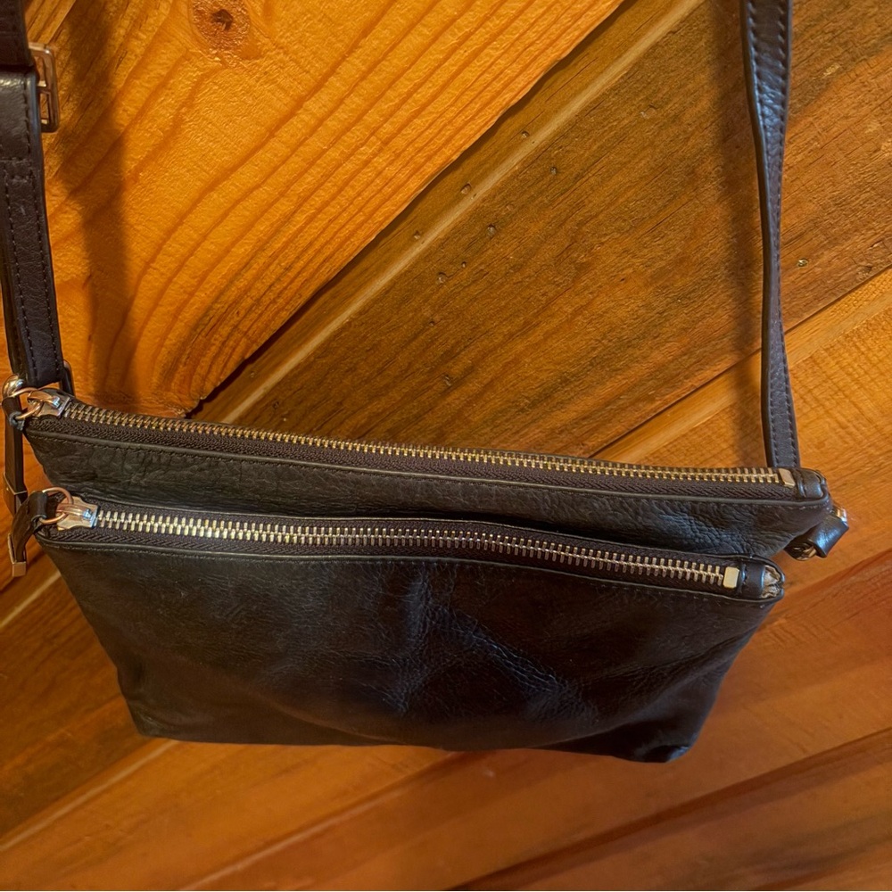 Margot New York dark green leather crossbody purse - Picture 8 of 10